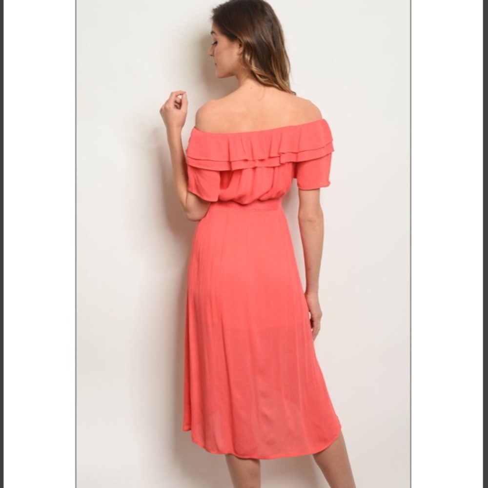 Off the Shoulder Tulip Dress - Picture 2 of 2